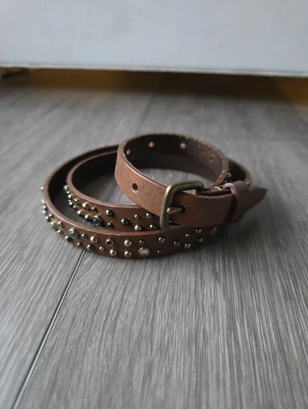 J.Crew Brown Leather Studded Rhinestone Skinny Belt Boho Western Jeweled M